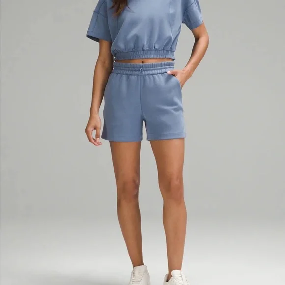 Lululemon Gathered Softstreme Tshirt - Picture 2 of 7